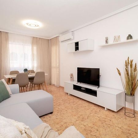 Piso En El Centro Daire Torrevieja Dış mekan fotoğraf