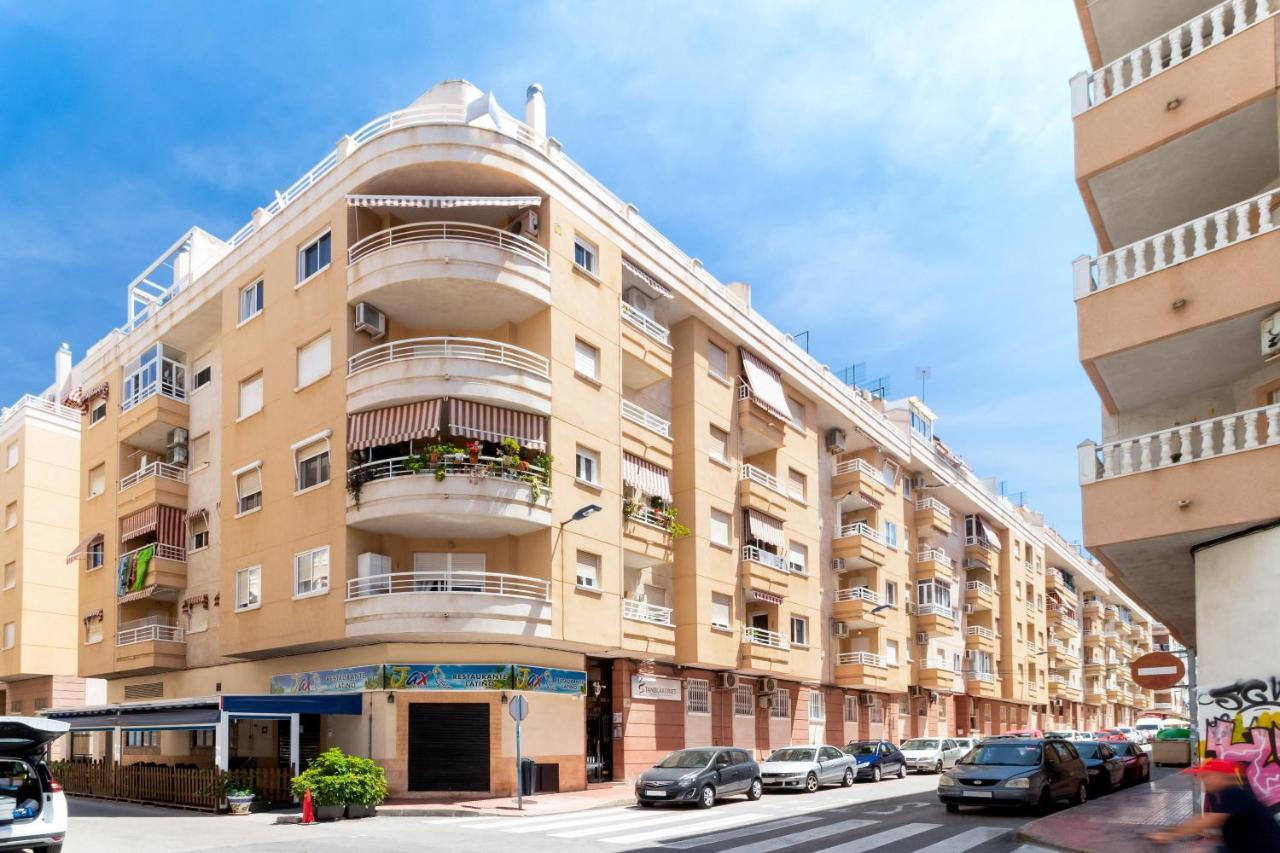Piso En El Centro Daire Torrevieja Dış mekan fotoğraf