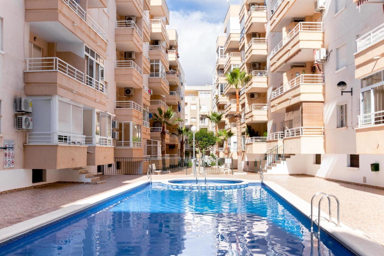 Piso En El Centro Daire Torrevieja Dış mekan fotoğraf
