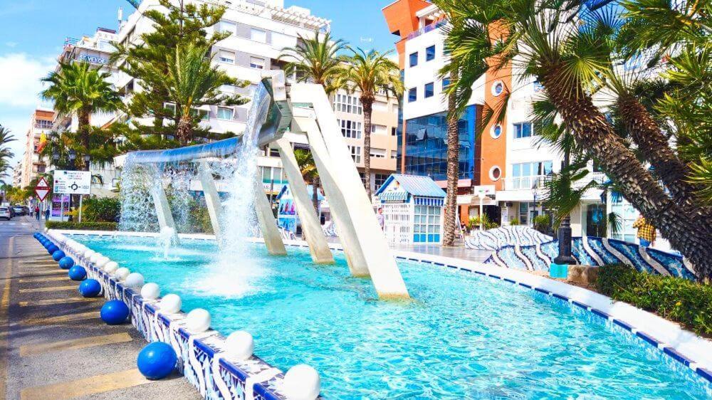 Piso En El Centro Daire Torrevieja Dış mekan fotoğraf