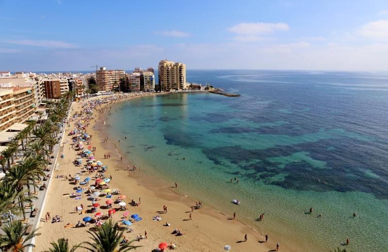 Piso En El Centro Daire Torrevieja Dış mekan fotoğraf